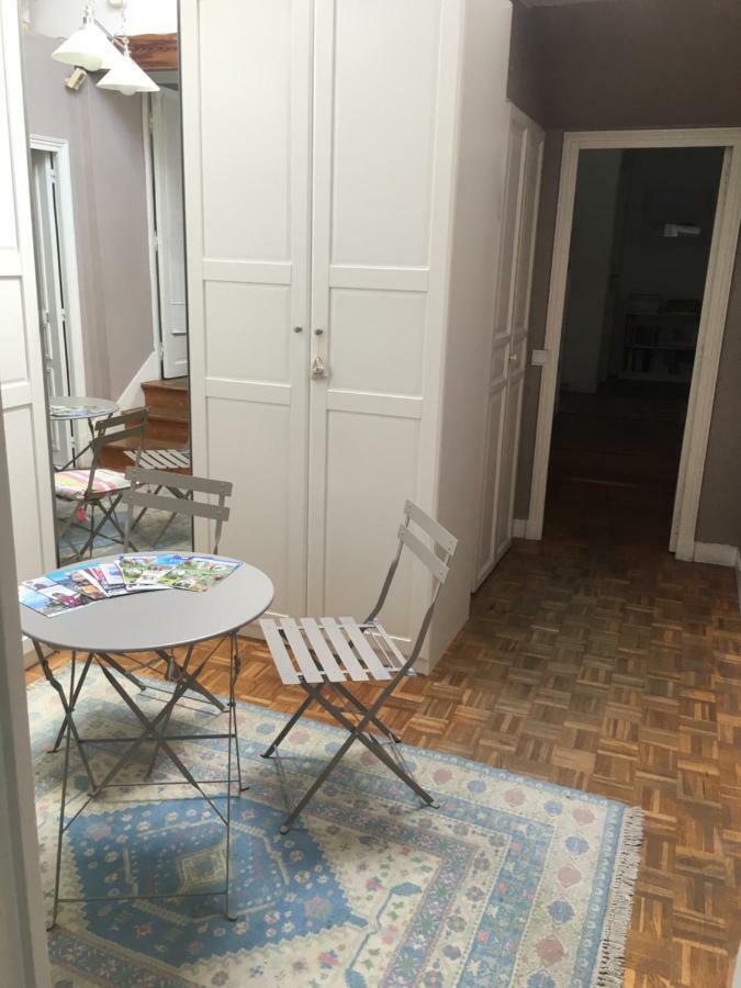 Chambres D Hotes Chez Francoise Et Michel Piscine 4 Chambres 8 Lits Chaumes-en-Brie Dış mekan fotoğraf